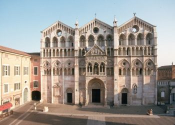 Incontri gay a Ferrara: locali, spiagge ed iniziative